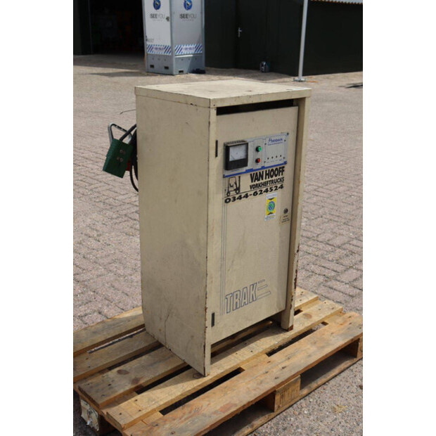 2007 ليندي E40-48877559
