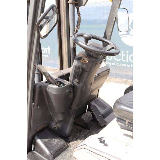 2011 NISSAN 1N1L18Q-48877583