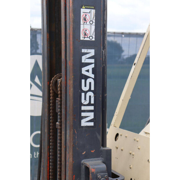 NISSAN PF02A200-48877700