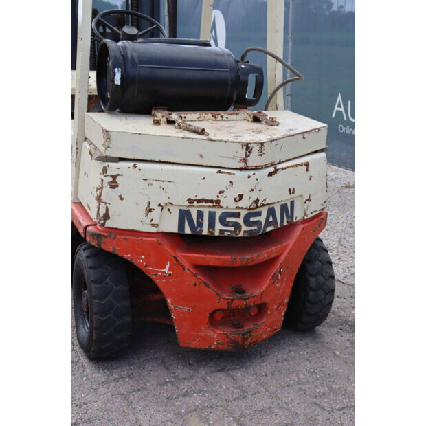 NISSAN PF02A200-48877704