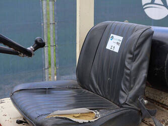 nissan-pf02a200-48877710