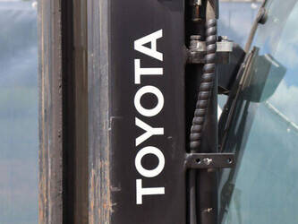 2014-toyota-8fbft16-48877815