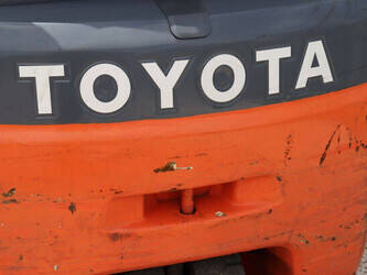 2014-toyota-8fbft16-48877821