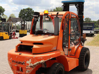 2012-mast-explorer-h30dsi-2wd-48877931