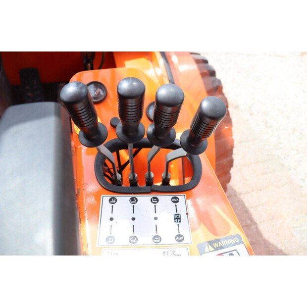 2012 Mast Explorer H30DSI 2WD-48877954