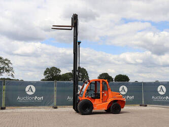 2012-mast-explorer-h30dsi-2wd-48877957
