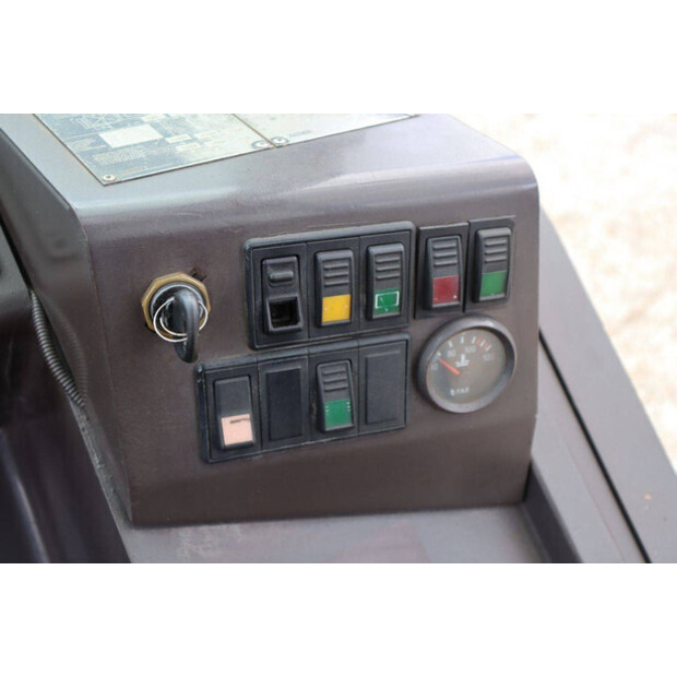 2005 Manitou MH25-4T-48877984