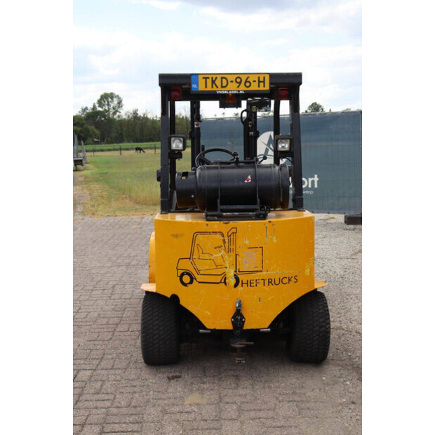 2011 بي إس بي G12-48878031