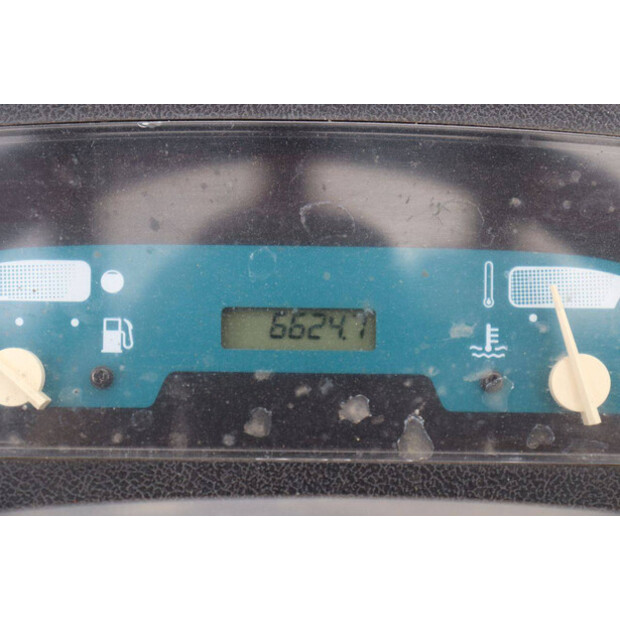 2011 بي إس بي G12-48878054