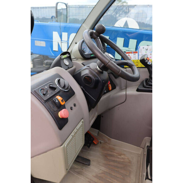 2019 New Holland LM628-48878131