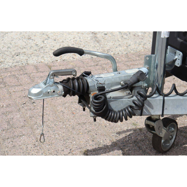 2001 Henra F201-48878194
