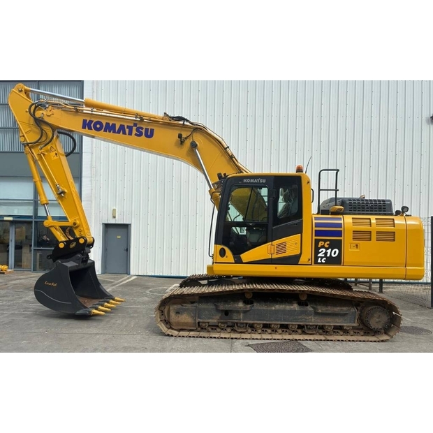 2021 Komatsu PC210LC-11-48880853