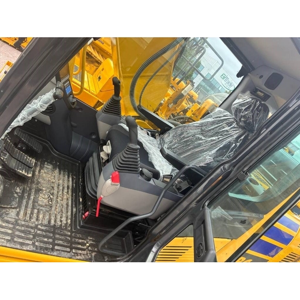 2021 Komatsu PC210LC-11-48880858