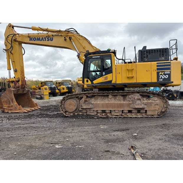 2019 Komatsu PC700LC-11-48880871