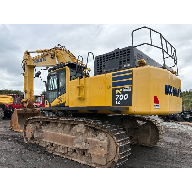 2019 Komatsu PC700LC-11-48880872