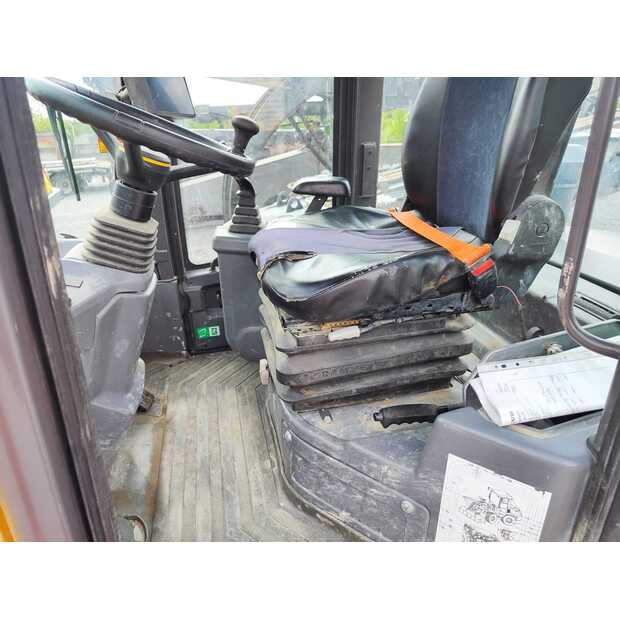 2024 Volvo L30H-48881203