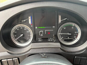 2014-daf-xf460-1480732-48882788