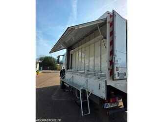 2011-iveco-150e25-48884811
