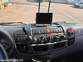 2011-iveco-150e25-48884818
