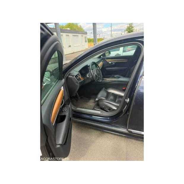 2018 Volvo S90-48884940