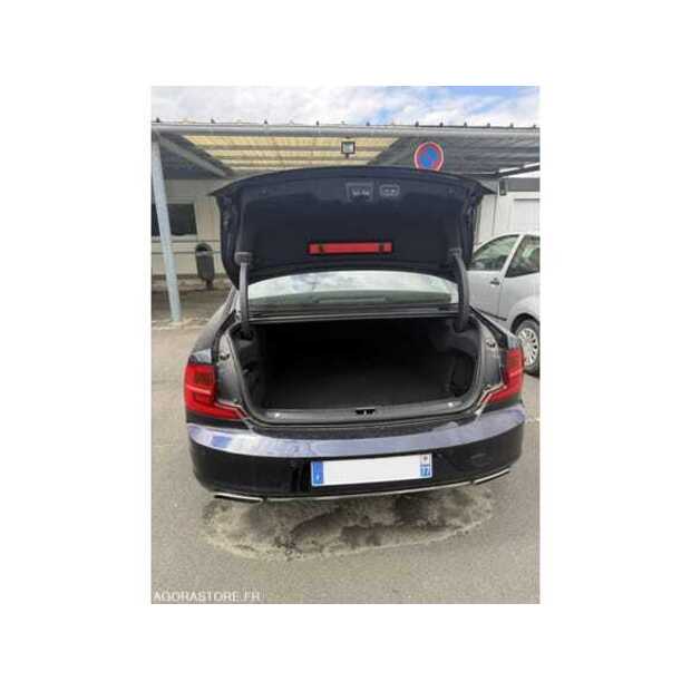 2018 Volvo S90-48884943