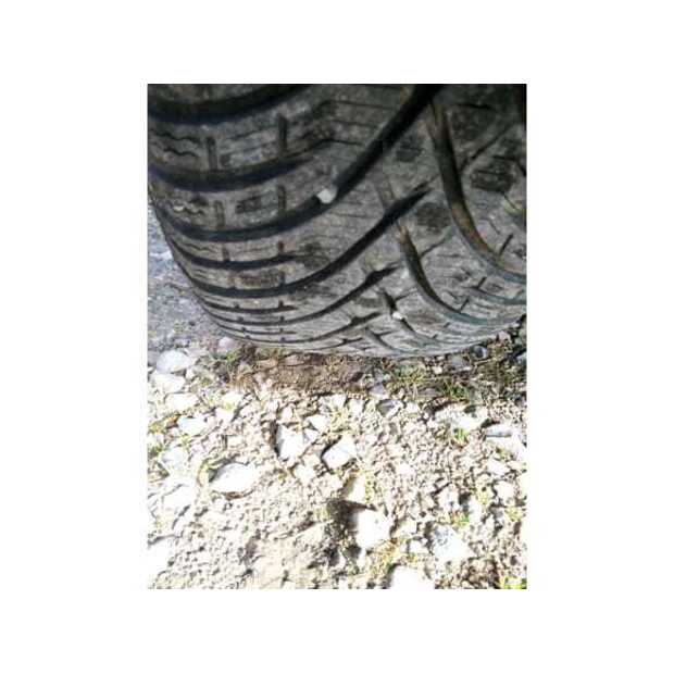 2006 Ford Focus-48885651