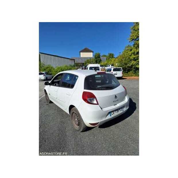 2012 Renault Clio-48885667