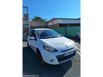 2012-renault-clio-1480757-48885668