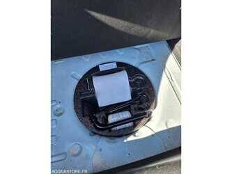 2012-renault-clio-1480757-48885670