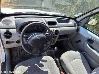2005-renault-kangoo-1480763-48885719