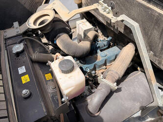 2019-giant-v5003-48886776