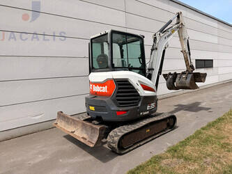 Image for MINI EXCAVATORS 2019 BOBCAT E35Z