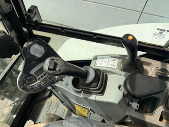 2019-bobcat-e35z-1480863-48886811
