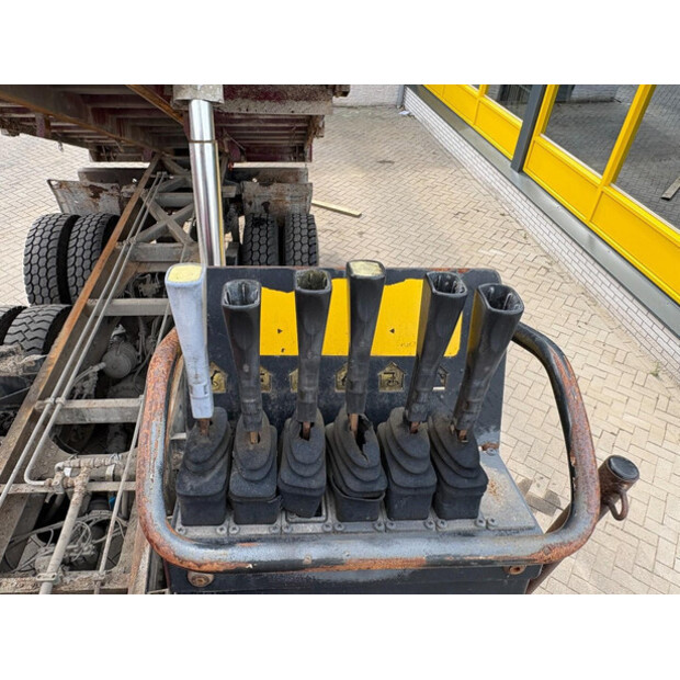 2005 MAN TGA 33.390-48887017