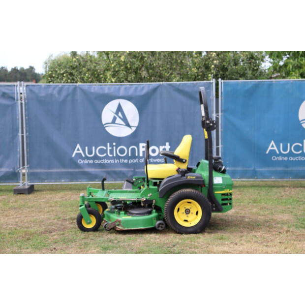 JOHN DEERE ZTRAK 717E-48888067