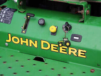 john-deere-ztrak-717e-48888094