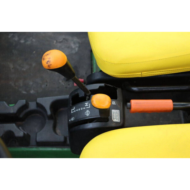 2004 JOHN DEERE GATOR HPX-48888391