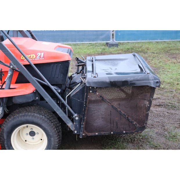 2011 KUBOTA GZD21-48888487