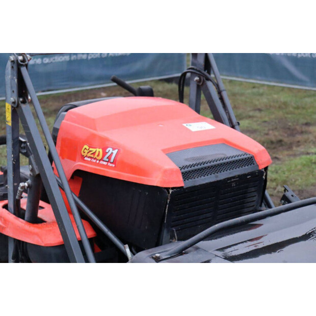 2011 KUBOTA GZD21-48888489