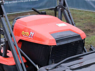 2011-kubota-gzd21-48888489