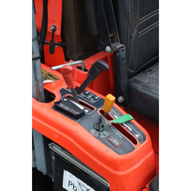 2011 KUBOTA GZD21-48888492