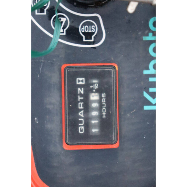 2011 KUBOTA GZD21-48888493