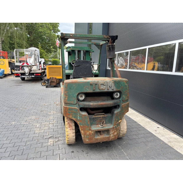 TCM FD30Z5-48888844