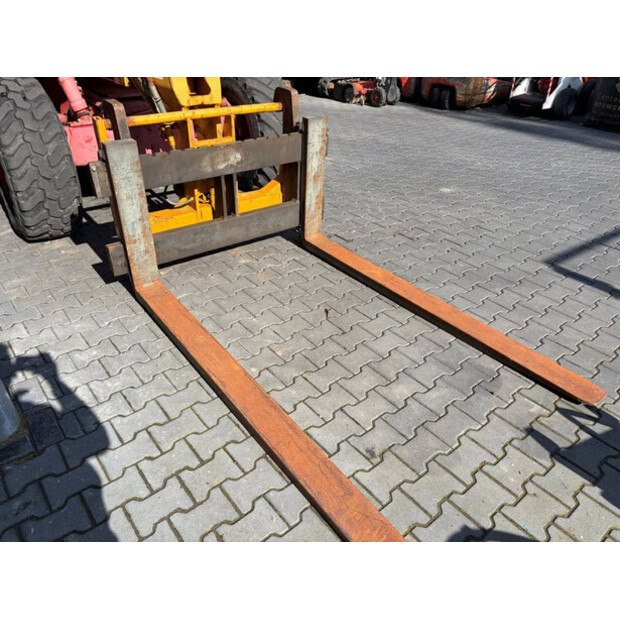 2000 ميرلو P60.10EV-48888955