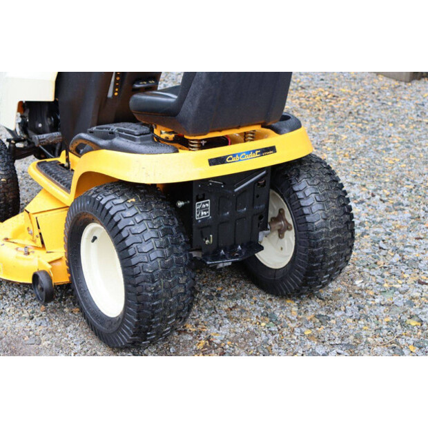 2010 Cub Cadet GT-1224 Hydrostatic-48889135