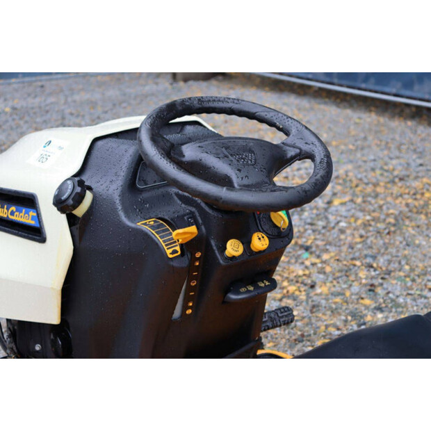 2010 Cub Cadet GT-1224 Hydrostatic-48889145