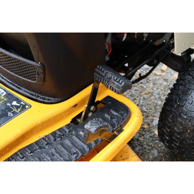 2010 Cub Cadet GT-1224 Hydrostatic-48889146