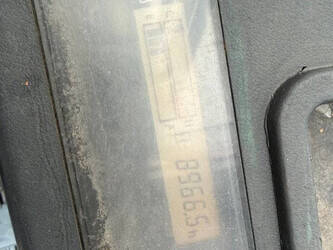 2011-toyota-d-52-8fd30-1480960-48889165