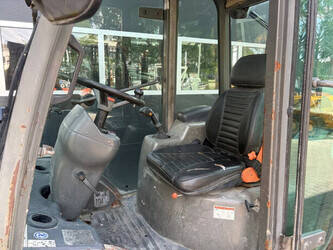2008-ausa-c250-hx4-48889174