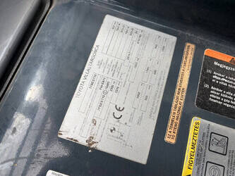 2018-toyota-7fbest15-1480963-48889225